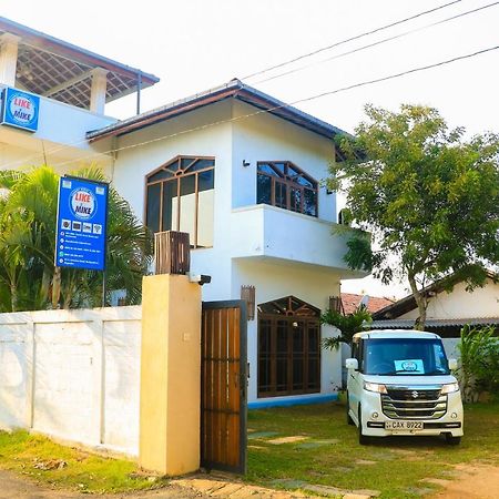 Like Mike Tourist Guest House & Restaurant Negombo Luaran gambar
