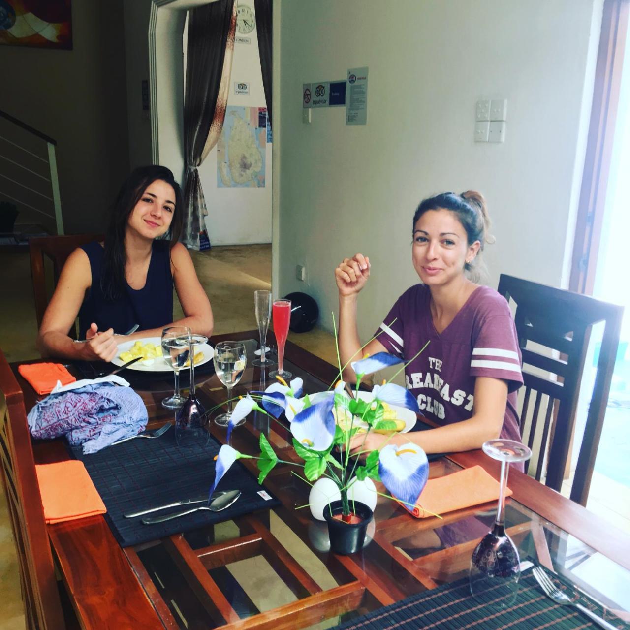 Like Mike Tourist Guest House & Restaurant Negombo Luaran gambar